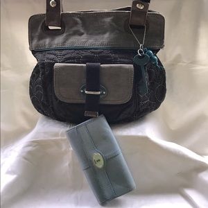 FOSSIL PURSE AND WALLET